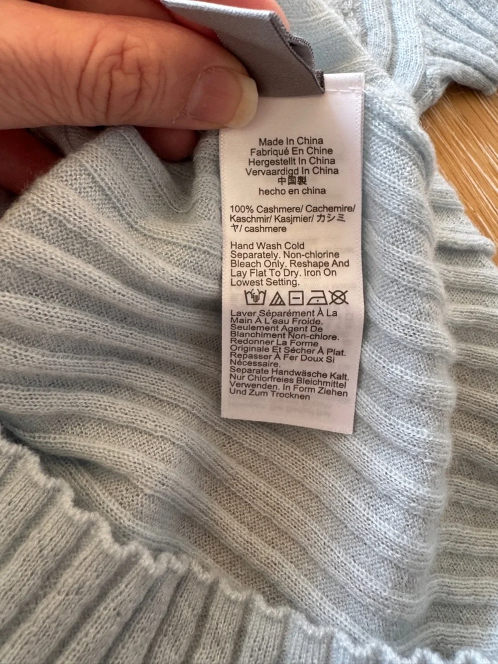 NWT J. CREW Women’s New ribbed featherweight 100% cashmere T-shirt Fresh Air S - Picture 11 of 16